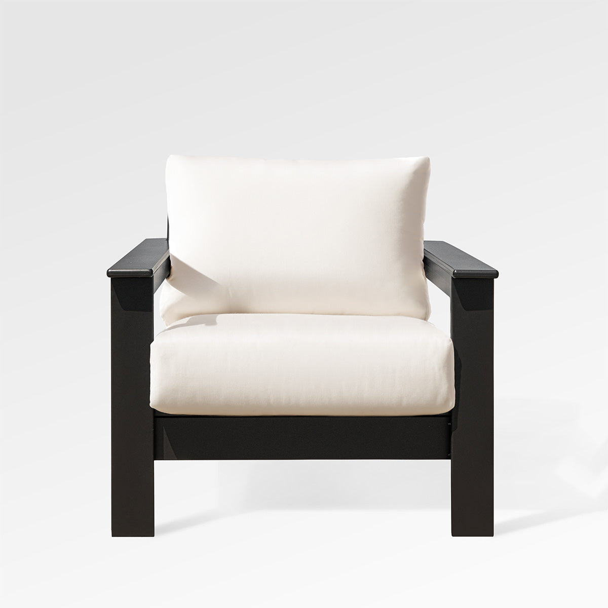 Hickory Lounge Chair with Sunbrella® Cushion