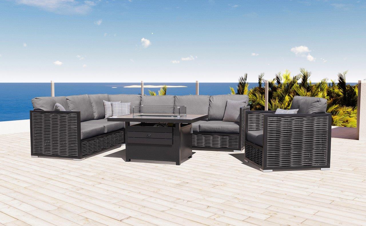 Chestnut Outdoor Sectional with Sunbrella Cushion Enclover