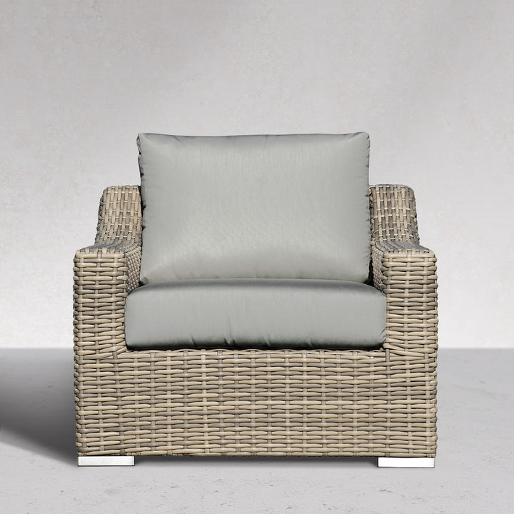 Tulip Lounge Chair w/ Sunbrella® Cushion