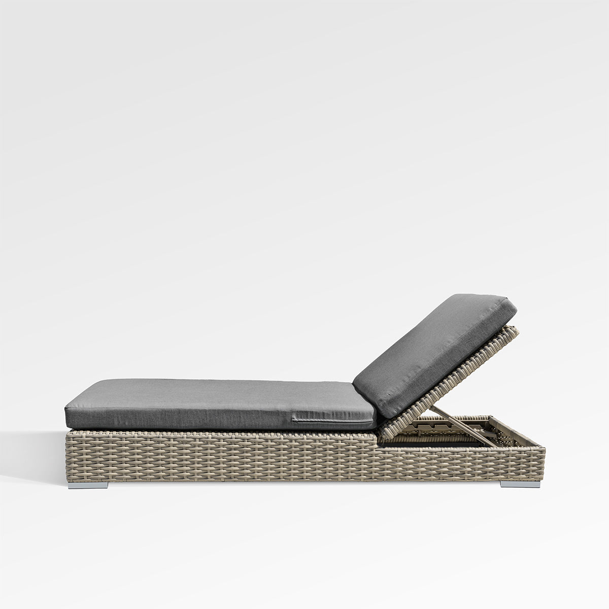Tulip Chaise Lounge w/ Sunbrella® Cushion - Enclover