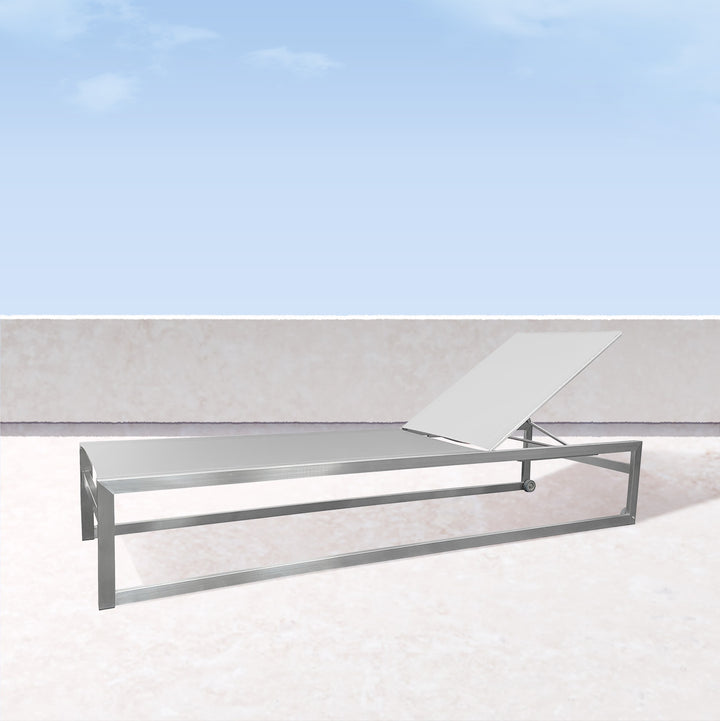 Acacia Chaise Lounge