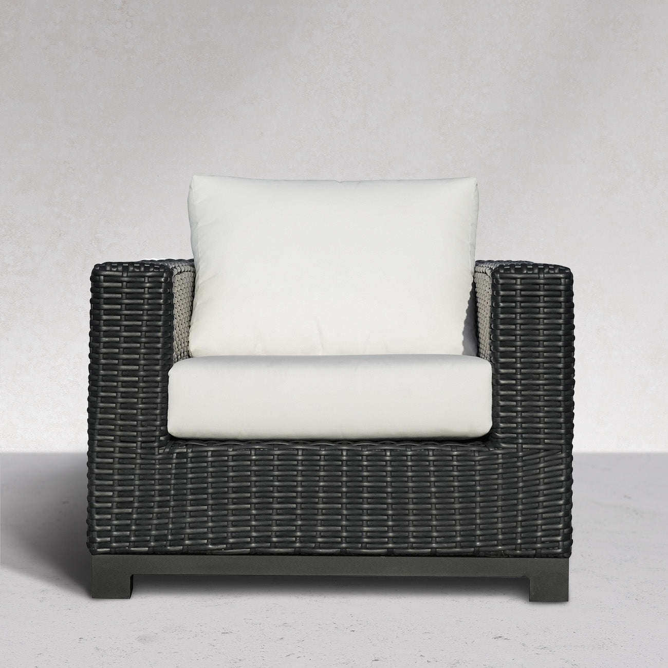 Trillium Lounge Chair w/ Sunbrella® Cushion - Enclover